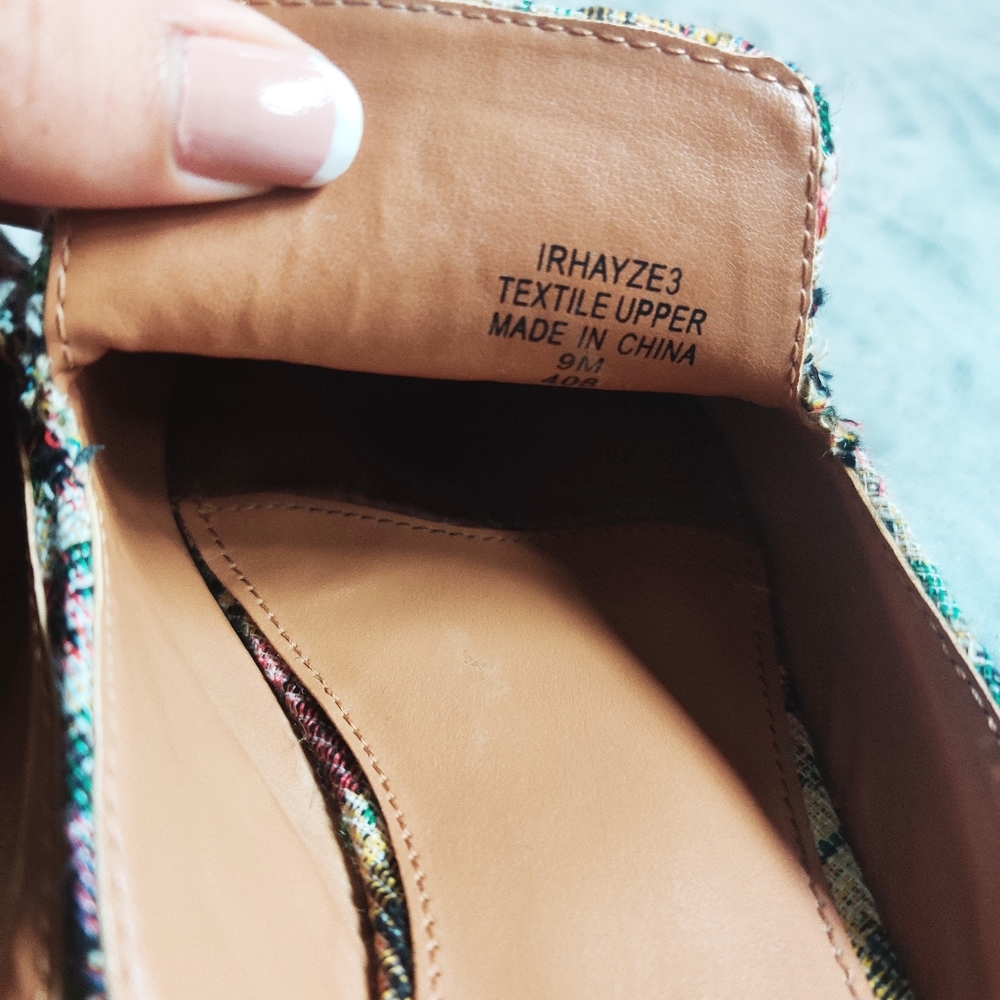 🍂SOLD🍂INDIGO RD Tapestry Floral Grandma Style Vegan Faux Leather Slip On Mules - Picture 6 of 7